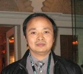 向光大：永远的赶路人！